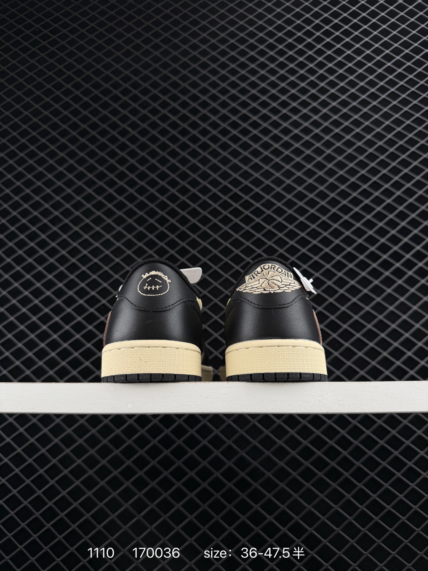 Travis Scott x Air Jordan 1 Low